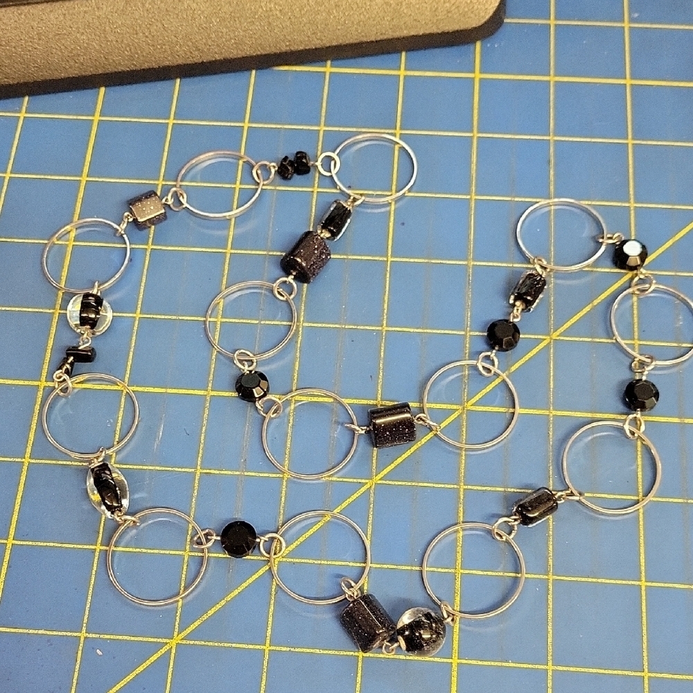 Silver Tone Rings Black Beaded 30" Necklace